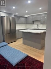 8 Slater Mill Pl in Hamilton, ON - Building Photo - Building Photo