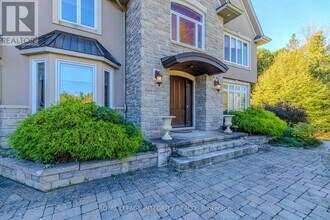 1326 Terrace Ridge Dr in Ottawa, ON - Building Photo - Building Photo
