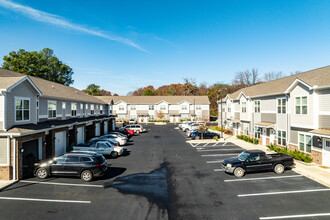 Twin Springs Townhomes in White House, TN - Building Photo - Building Photo