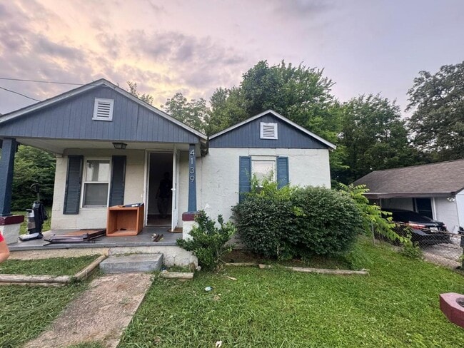 property at 4139 Apex Dr NW