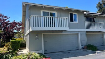 10843 Northfield Square in Cupertino, CA - Building Photo