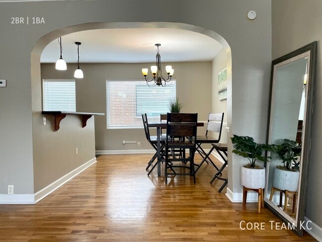 1107 W 45th St in Kansas City, MO - Building Photo - Building Photo