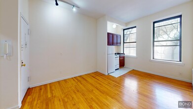 434 E 89th St in New York, NY - Building Photo - Building Photo