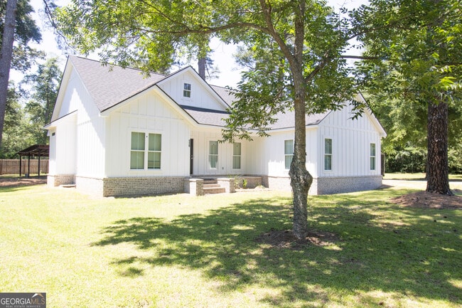 property at 119 Spring Creek Rd