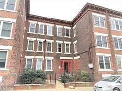 5 Saybrook St, Unit 2 in Boston, MA - Foto de edificio