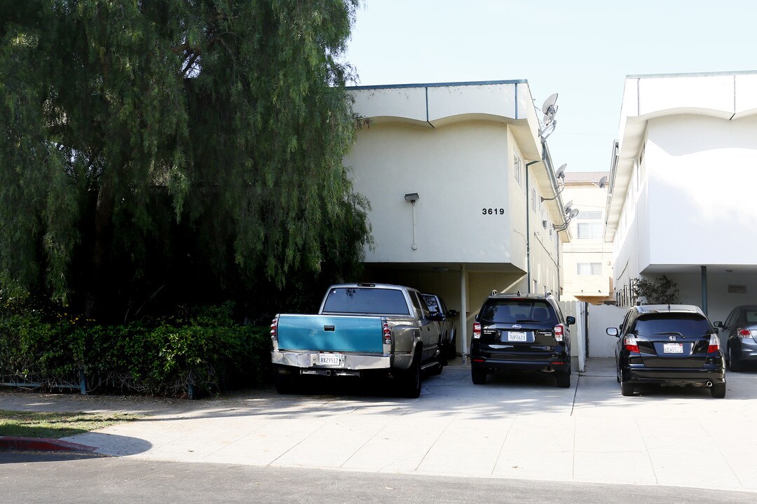 3619 Vinton Ave in Los Angeles, CA - Building Photo