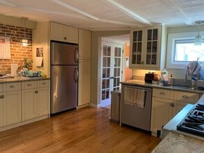 10 Salem Street Ave, Unit 2 in Boston, MA - Building Photo - Building Photo