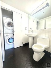 East 39th Street in New York, NY - Building Photo - Building Photo