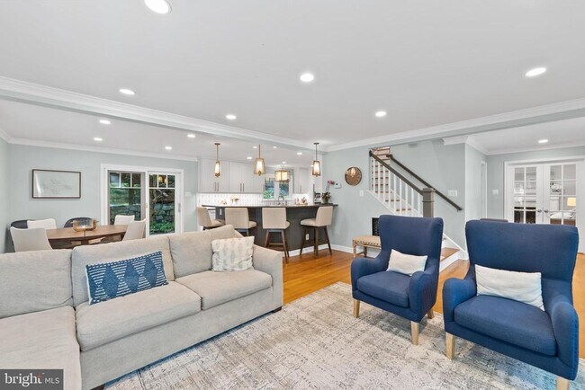 1937 Rhode Island Ave in McLean, VA - Building Photo - Building Photo