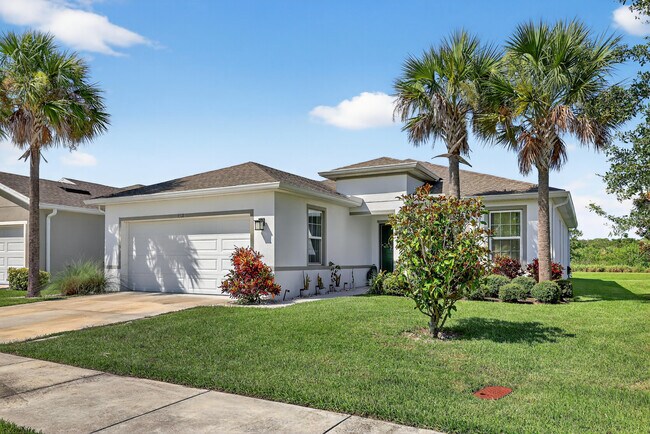 3518 Carriage Pointe Cir in Fort Pierce, FL - Building Photo - Building Photo