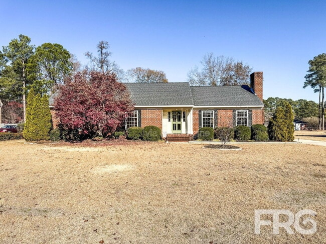 property at 207 Woodbine St