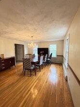 5 Freeman Cir in Lexington, MA - Foto de edificio - Building Photo