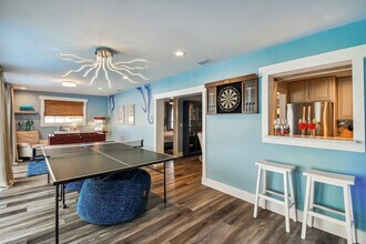 512 Wayfarer Dr in Tarpon Springs, FL - Building Photo - Building Photo