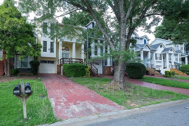 property at 2200 Goodwood Blvd SE