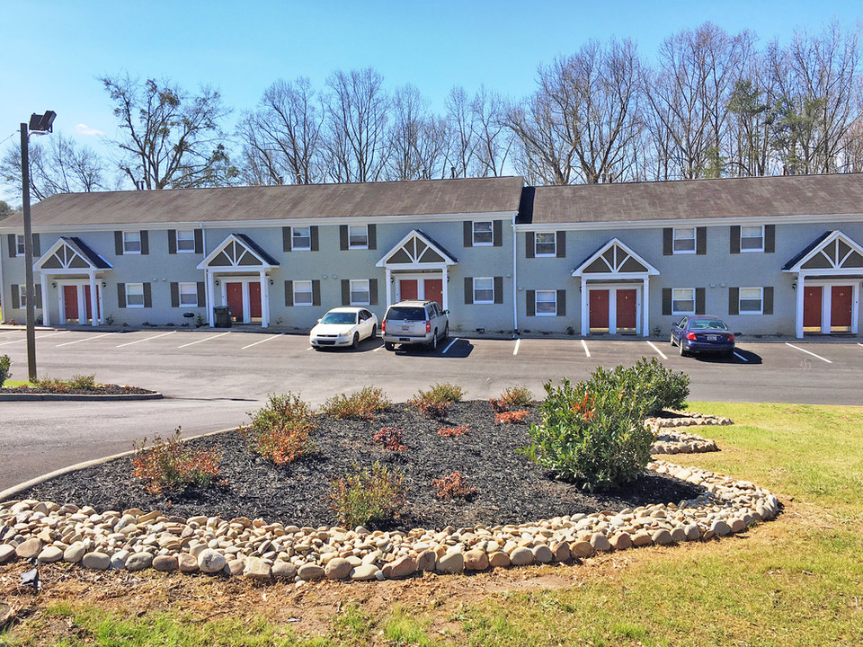 Pembrooke Pointe Townhomes in Greer, SC - Building Photo