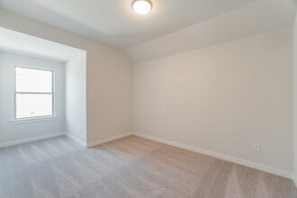 17138 Crimson Crest Dr in Conroe, TX - Foto de edificio - Building Photo