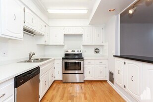 4334 N Clarendon Ave in Chicago, IL - Building Photo