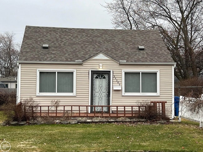 property at 25202 Firwood Ave