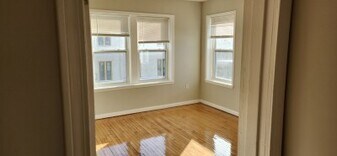 9 Farrington Ave, Unit #3 in Boston, MA - Building Photo
