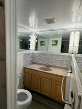 84 Thorndike St, Unit A in Cambridge, MA - Foto de edificio - Building Photo