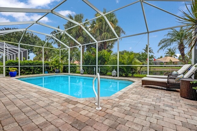 14059 Mirror Ct in Naples, FL - Foto de edificio - Building Photo