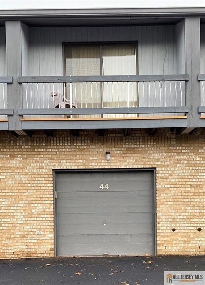 44 Wisteria Ct in Monmouth Junction, NJ - Building Photo - Building Photo