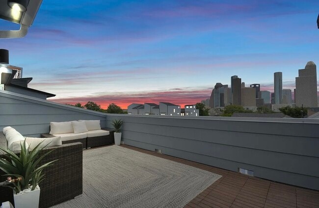 property at 1406 Bailey St
