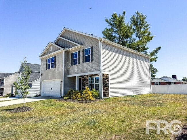 1313 Riverstone Dr in Greenville, NC - Building Photo - Building Photo