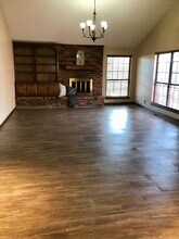 4340 Foxglove Ln in Oklahoma City, OK - Building Photo - Building Photo