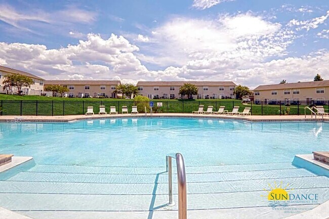 628 Wingspan Way in Crestview, FL - Building Photo - Building Photo