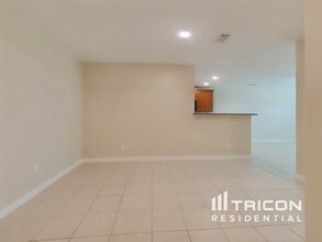 524 Red Dusk Paint Dr in La Marque, TX - Foto de edificio - Building Photo