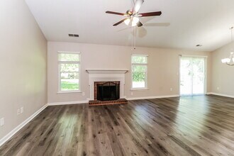 3418 Stonemarsh Ct in Charlotte, NC - Building Photo - Building Photo