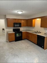 2130 Redwood in Republic, MO - Building Photo - Building Photo