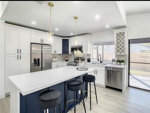 822 E Flag Ln in Kissimmee, FL - Building Photo - Building Photo
