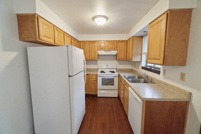 7024 N Wiscomb St in Spokane, WA - Building Photo - Building Photo