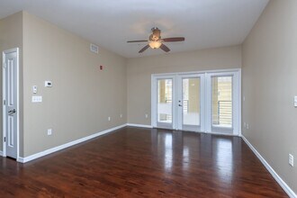 Adagio at Westshore Palms in Tampa, FL - Building Photo - Building Photo