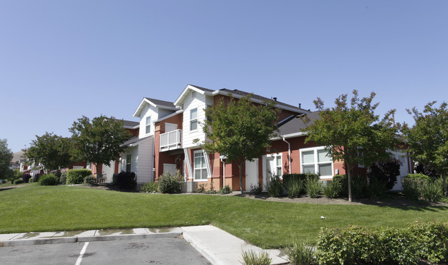 De Anza Gardens in Bay Point, CA - Building Photo - Building Photo