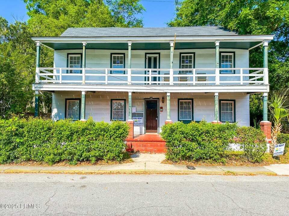 706 Charles St in Beaufort, SC - Building Photo