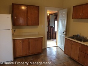 1633 W Main St in Fort Wayne, IN - Building Photo - Building Photo