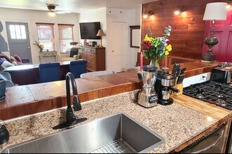 1427 Munger St in Houston, TX - Building Photo - Building Photo