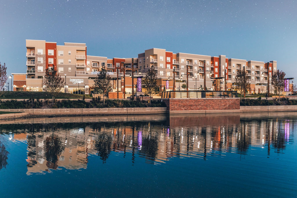 Skylofts at the Heritage in Andover, KS - Building Photo