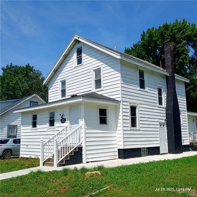 200 Garden City Dr in Syracuse, NY - Building Photo - Building Photo