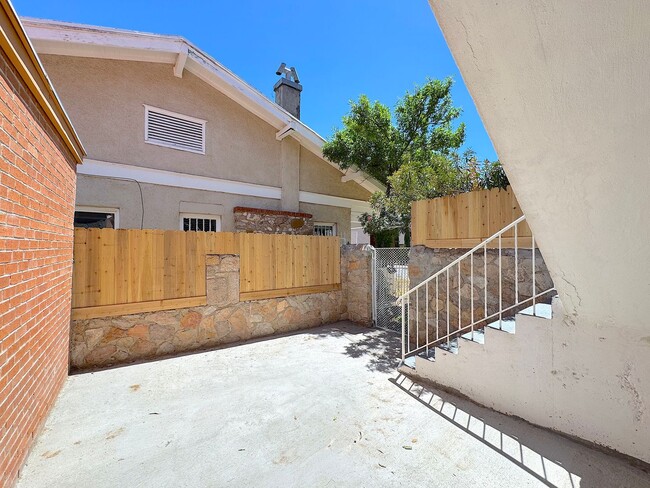 2801 Wheeling Ave in El Paso, TX - Building Photo - Building Photo