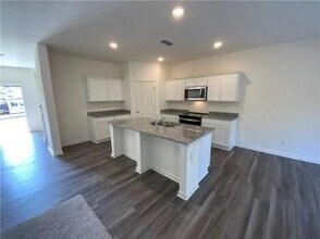 976 Feldman Chase in Loganville, GA - Building Photo - Building Photo