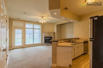 2211 College Ave in Manhattan, KS - Building Photo - Building Photo