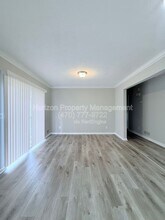 5035 Merlin Dr in Oakwood, GA - Building Photo - Building Photo