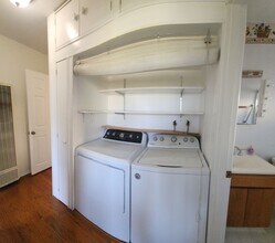 295 Cerro Romauldo Ave in San Luis Obispo, CA - Building Photo - Building Photo