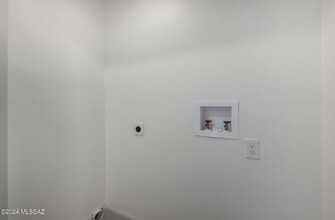 6824 S Burcham Ave in Tucson, AZ - Building Photo - Building Photo