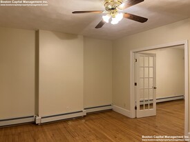 82 Hampshire St, Unit 3 in Cambridge, MA - Building Photo - Building Photo