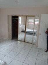 701 SW 4th St in Hallandale Beach, FL - Building Photo - Building Photo